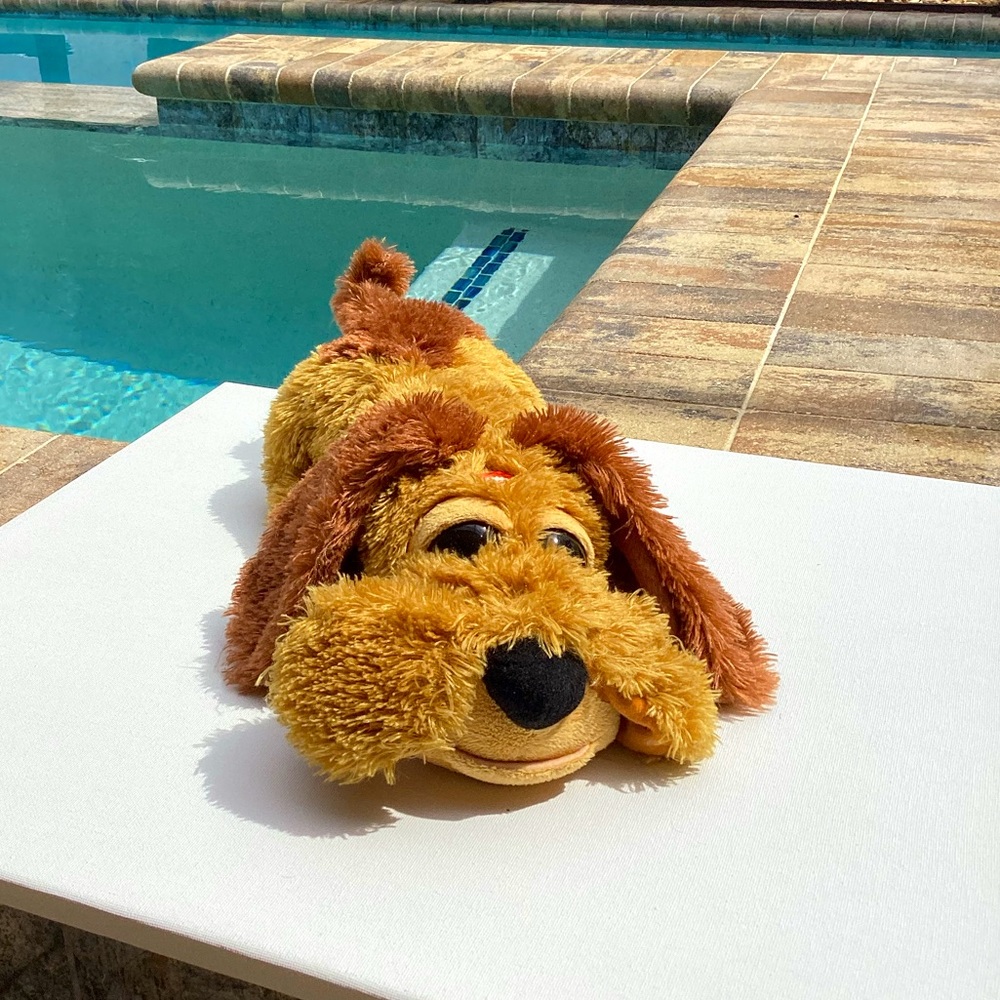 Gundfun Droopy Snoring Dog Plush 14" Long Light Brown Hanging Jowls Stuffed Toy - Picture 1 of 7